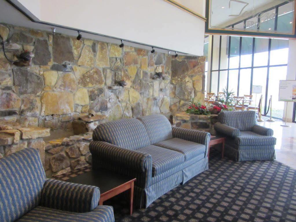 Hotel Ava 러레이도 외부 사진