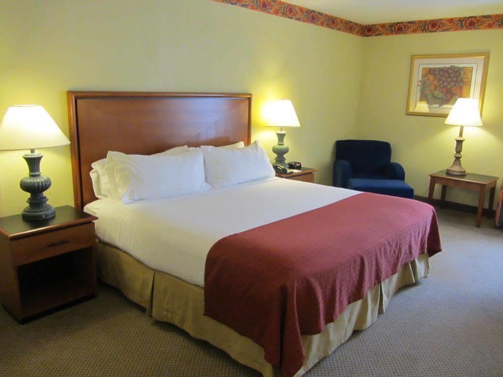 Hotel Ava 러레이도 외부 사진